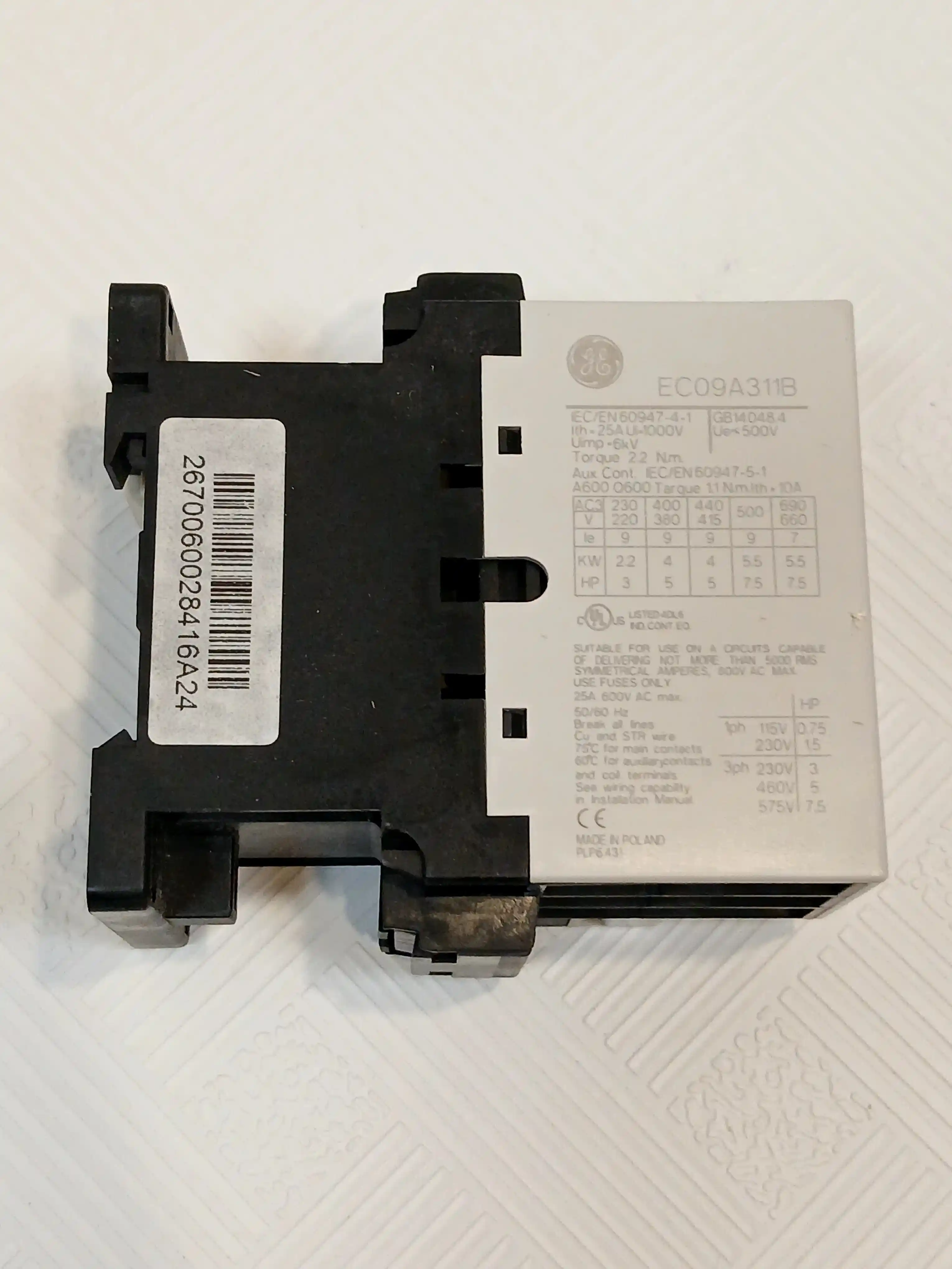 3 pole contactors